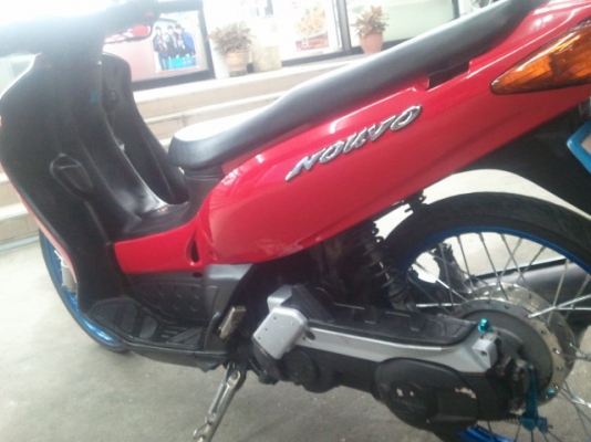 ขาย นูโว (ตัวเก่า) สีแดง สภาพแจ๋มๆ พร้อมใช้ ราคา18500 บาท