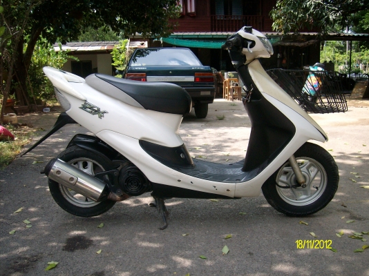 ขายรถป็อบ DIO ZX หน้าใบโพธิ์ ราคาคุยกันได้