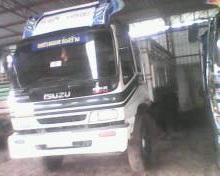 ขายรถสิบล้อ ยี่ห้อ ISUZU รุ่นเดก้า270 EURO2  ปี48 ราคา 2,100,000 ติดต่อ : 086-0053535(อาจารย์)
