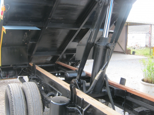 ขาย 6ล้อดั้ม NPR 115 พร้อมใช้งาน 550000 บาท ขาย 6ล้อดั้ม NPR 115 พร้อมใช้งาน 550000 บาท