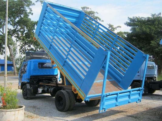 ขาย 6ล้อดั้ม NPR 115 พร้อมใช้งาน 550000 บาท ขาย 6ล้อดั้ม NPR 115 พร้อมใช้งาน 550000 บาท