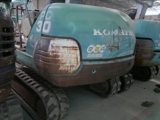 รถขุดเล็ก KOMATSU PC30-7 สภาพดีนำเข้าจากญี่ปุ่น