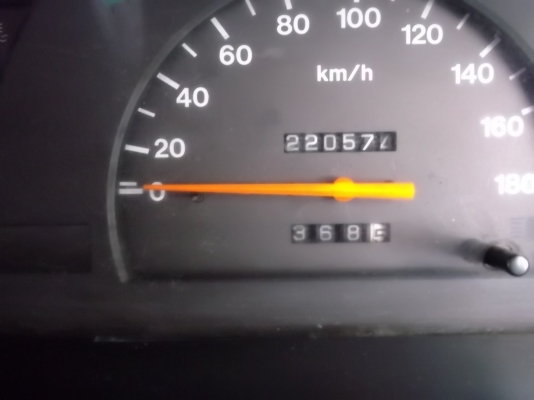 ขายอีซูซุดราก้อนตอนเดียวสภาพเยี่ยม ขายอีซูซุดราก้อนตอนเดียวสภาพเยี่ยม