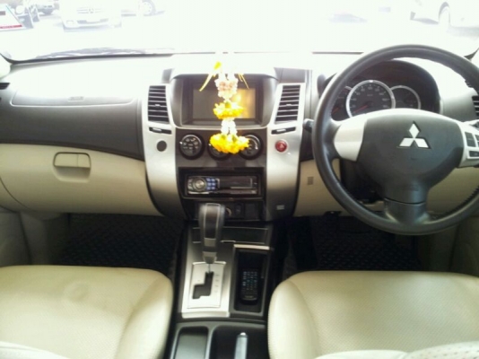 ขายถูกด่วนๆคับ Sport Pajero ปี 2010