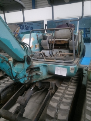 รถขุดเล็ก KOMATSU PC30-7 สภาพดีนำเข้าจากญี่ปุ่น