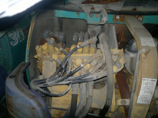 รถขุดเล็ก KOMATSU PC30-7 สภาพดีนำเข้าจากญี่ปุ่น