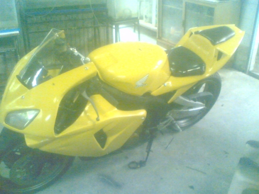 CBR 400 เฉพาะวันนี้ถึงวันศุกร์เท่านั้น ในราคา 45000 โทรด่วน 0888981162 CBR 400 เฉพาะวันนี้ถึงวันศุกร์เท่านั้น ในราคา 45000 โทรด่วน 0888981162