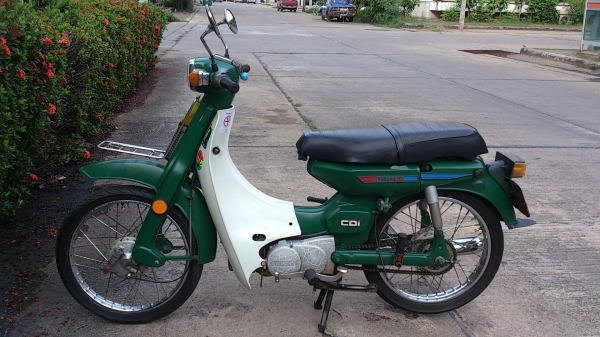 >>ขายมอเตอร์ไซค์ YAMAHA เมทนางพญา Y80<<