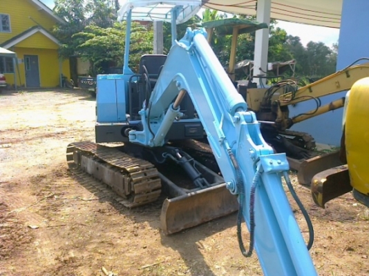 ขายรถแบคโฮ  YANMAR  YB  301  ขนาดเท่าpc 30ราคาถูก