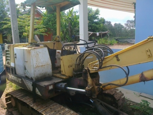 ขายรถแบคโฮ  YANMAR  YB 301 ราคาถูกตามสภาพเครื่องดีปั้มดีเอวแน่น