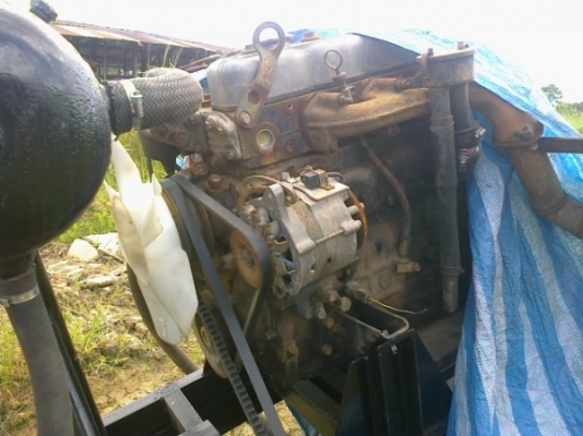 ขายท่อดูดน้ำ 12 นิ้ว ยาว 10เมตร เครื่อง ISUSU 4 BB 100 แรง