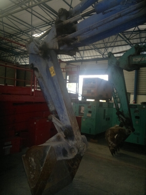 รถขุดเล็ก KOMATSU PC75UU-30 สภาพดีนำเข้าจากญี่ปุ่น