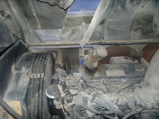 รถขุดเล็ก KOMATSU PC75UU-30 สภาพดีนำเข้าจากญี่ปุ่น