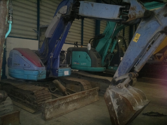 รถขุดเล็ก KOMATSU PC75UU-30 สภาพดีนำเข้าจากญี่ปุ่น