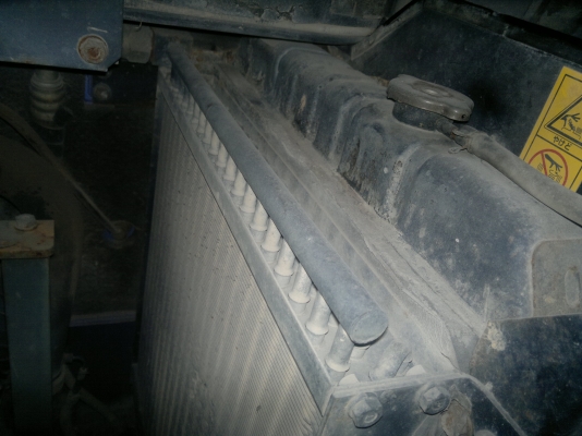 รถขุดเล็ก KOMATSU PC75UU-30 สภาพดีนำเข้าจากญี่ปุ่น