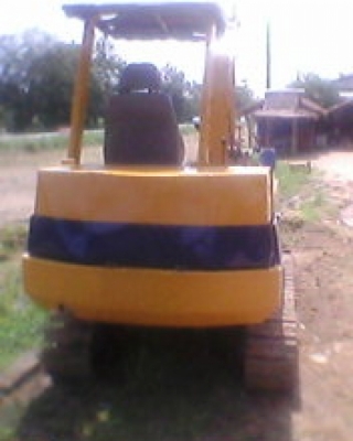 ขายรถแบคโฮ KOMATSU pc 20-6 สภาพสวยพร้อมทำงานได้เลย