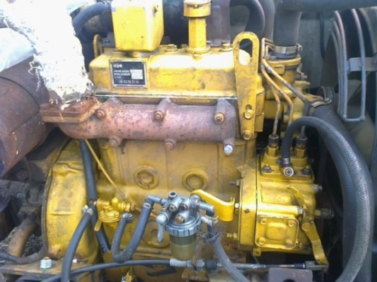 ขายรถแบคโฮ KOMATSU   pc  30-5 สภาพสวยพร้อมใช้ เครื่องเพิ่งเปลี่ยนมาใหม่ของเซียงกง  ปั้มดีแรง ช่วงล่างดีเต็ม    เอวแน่น