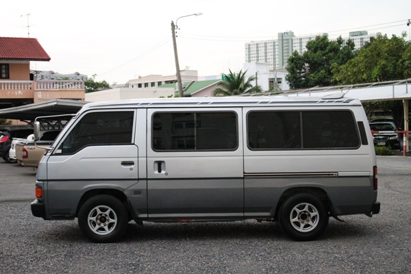 ขายรถตู้ URVAN รถสวยสภาพดีมากๆๆ ขายรถตู้ URVAN รถสวยสภาพดีมากๆๆ