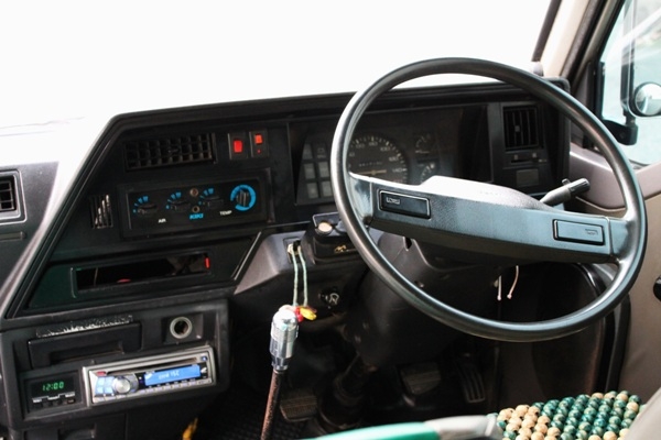 ขายรถตู้ URVAN รถสวยสภาพดีมากๆๆ ขายรถตู้ URVAN รถสวยสภาพดีมากๆๆ