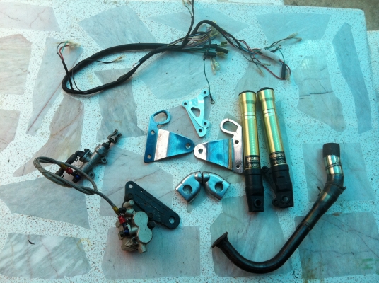 ขายอะไหล่หลายชิ้น พร้อมส่ง