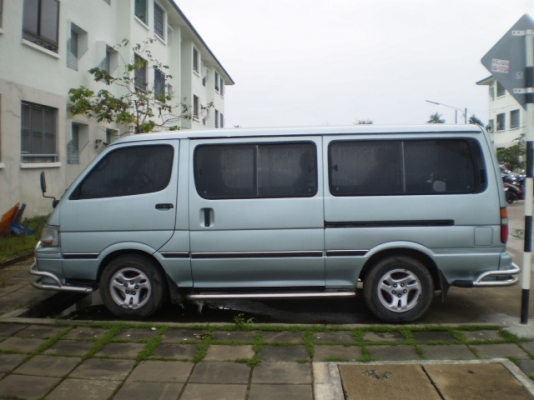 ขายถูก ด่วน รถตู้ Toyota สภาพดี เครื่องดีเซล 3000 ปี 93 สีเขียว พร้อมโอน ขายถูก ด่วน รถตู้ Toyota สภาพดี เครื่องดีเซล 3000 ปี 93 สีเขียว พร้อมโอน