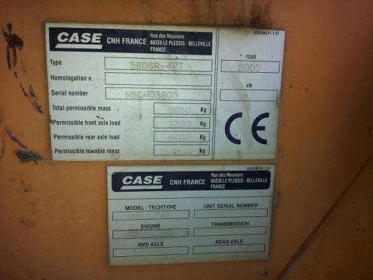 รถตัก หน้าขุดหลัง กาเซ่ 512D   มีขาย 2 คัน  สนใจติดต่อ 081-6079515