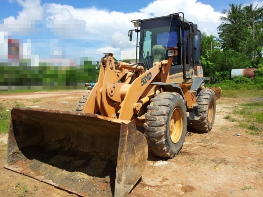 รถตัก หน้าขุดหลัง กาเซ่ 512D   มีขาย 2 คัน  สนใจติดต่อ 081-6079515