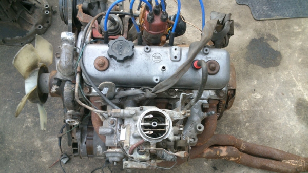 ขายเครื่องโตโยต้า 4 K  6850 บาท