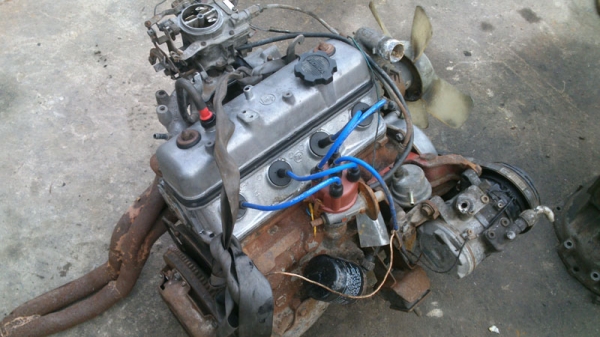 ขายเครื่องโตโยต้า 4 K  6850 บาท