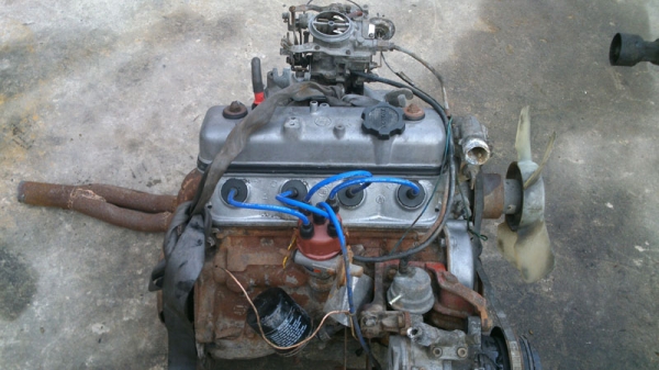 ขายเครื่องโตโยต้า 4 K  6850 บาท