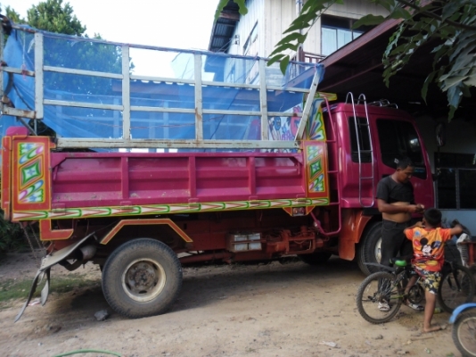 ดั้มเดก้า 195รถสวยเครื่อดงีคันซีสวย แอร์เย็น เบรคจิพฟี่ เครื่องสวย