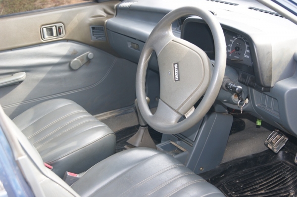 ขาย suzuki swift 1300 ขาย suzuki swift 1300