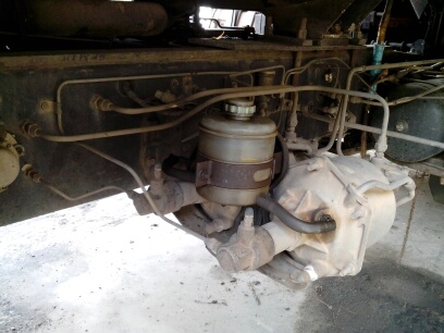 ขาย  10  ล้อ  เพลาเดียวรถบรรทุกน้ำมัน  ไฮเทค 195  แรง