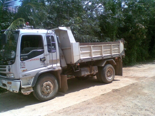 ขาย 6  ล้อ  ยาง  9  เดกก้า  195  แรง