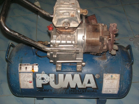 ปั๊มลมPUMAโรตารี่50ลิตร(พี่ที่อยู่สายไหมรับไปดูเเลต่อเเล้วครับ) ปั๊มลมPUMAโรตารี่50ลิตร(พี่ที่อยู่สายไหมรับไปดูเเลต่อเเล้วครับ)