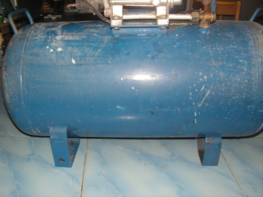 ปั๊มลมPUMAโรตารี่50ลิตร(พี่ที่อยู่สายไหมรับไปดูเเลต่อเเล้วครับ) ปั๊มลมPUMAโรตารี่50ลิตร(พี่ที่อยู่สายไหมรับไปดูเเลต่อเเล้วครับ)