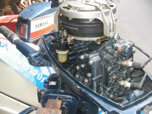 ขาย เครื่องเรือ Yamaha 8 แรง เครื่องดีมาก นำเข้าญี่ปุ่น ราคา 17,500