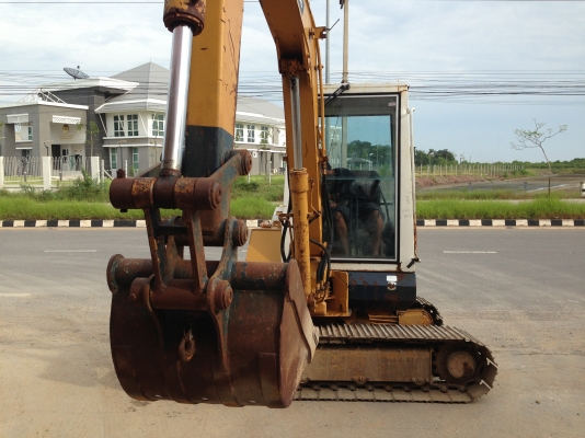 ขาย รถแบคโฮ Komatsu PC40-5 สภาพสวยมาก นำเข้าจากญี่ปุ่น ติดต่อ 089-8368497