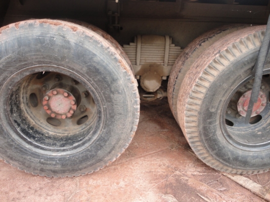 MITSUBISHI   FN517M  มีเล่มทะเบียนพร้อมโอนค่ะ