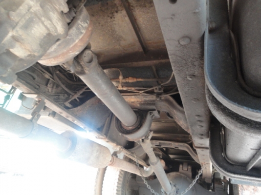 MITSUBISHI   FN517M  มีเล่มทะเบียนพร้อมโอนค่ะ