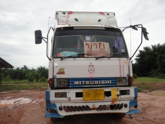 MITSUBISHI   FN517M  มีเล่มทะเบียนพร้อมโอนค่ะ