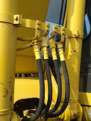 รถขุด PC120-6E โทร.0927826142,034886118 www.patanamachine.com รถขุด PC120-6E โทร.0927826142,034886118 www.patanamachine.com