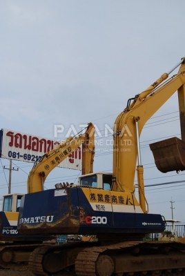 รถขุด PC200-5 โทร.0927826142,034886118 www.patanamachine.com