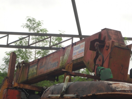 ISUZU หกล้อหัวยาวติดเครน มีเล่มทะเบียนค่ะ ISUZU หกล้อหัวยาวติดเครน มีเล่มทะเบียนค่ะ