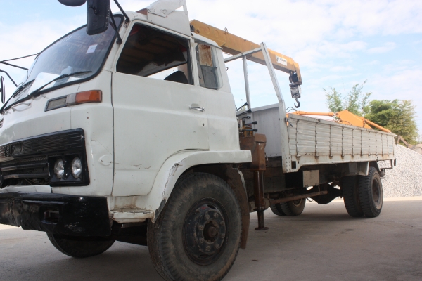 ขายรถ6ล้อติดเครน