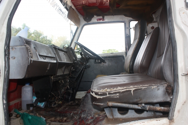 ขายรถ6ล้อติดเครน