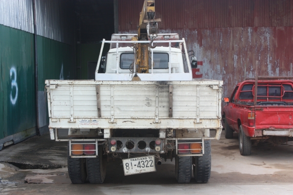 ขายรถ6ล้อติดเครน