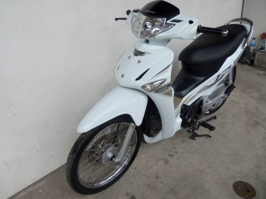 ขายฮอนด้าเวฟ 125i ปี2553 ราคาต่อลองได้คับ