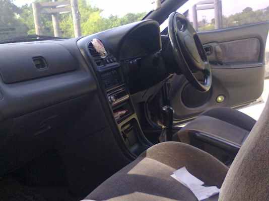 ขายMAZDA 323 ปี95 ติดแก๊สLPGลงเล่มแล้ว