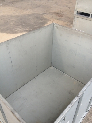 ขายลังเหล็ก สามารถแยกชิ้นได้ สภาพดีมาก